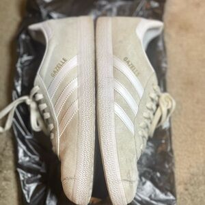 Adidas Gazelle Beige Sneakers
